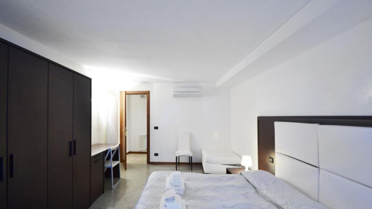 Residenza Ai Do Mori * Venecia